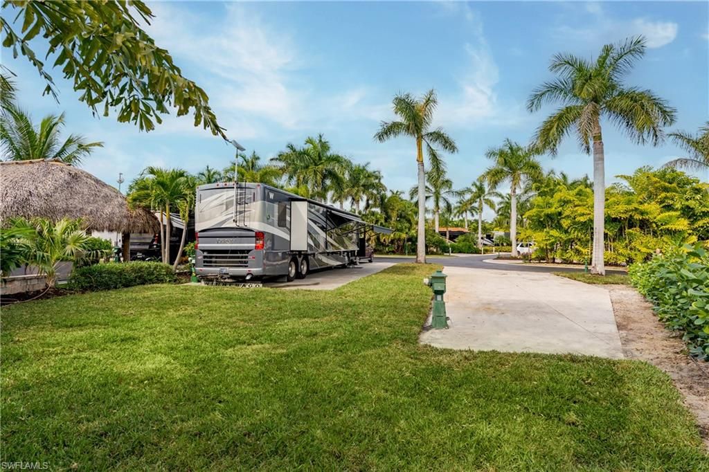 13507 Snook CIR, NAPLES, FL 34114 — exterior