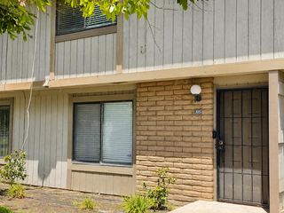 4747 N Woodrow Avenue # 105, Fresno, CA 93726
