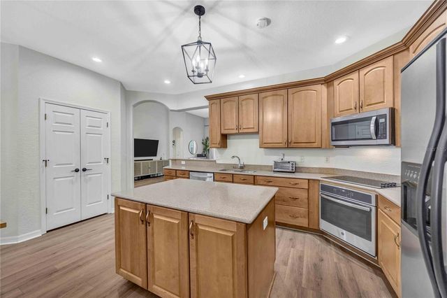 3707 FAWNMIST DRIVE, Wesley Chapel, FL 33544