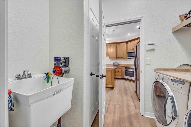 3707 FAWNMIST DRIVE, Wesley Chapel, FL 33544