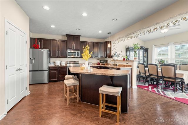 78 Cascade Drive, Fairborn, OH 45324