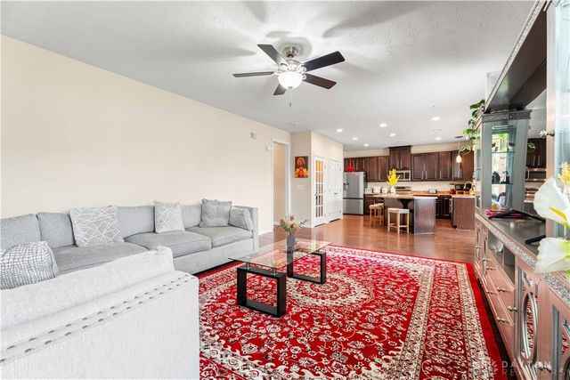 78 Cascade Drive, Fairborn, OH 45324