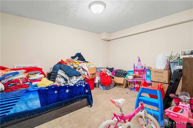78 Cascade Drive, Fairborn, OH 45324