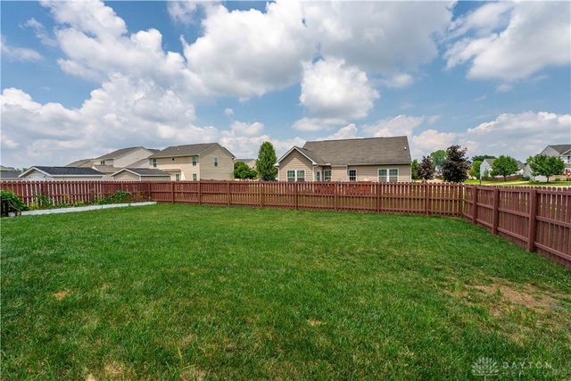 78 Cascade Drive, Fairborn, OH 45324
