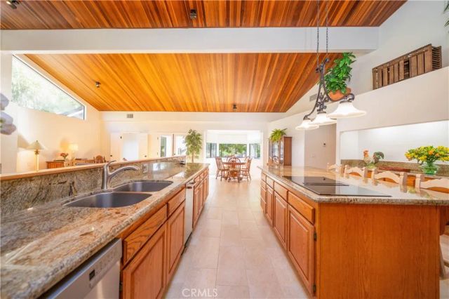 19817 E Golden Bough, Covina, CA 91724