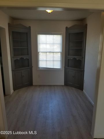 1912 45th Street, Lubbock, TX 79412