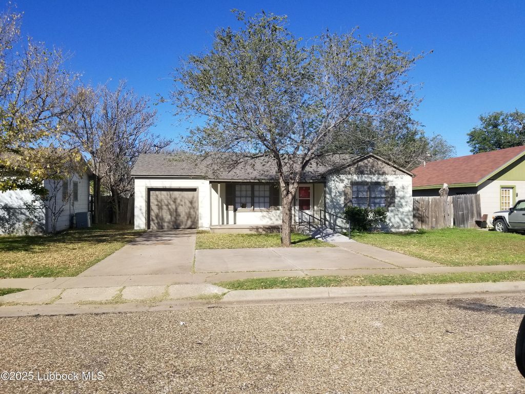 1912 45th Street, Lubbock, TX 79412