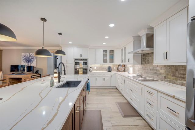 1820 SE 36TH TERRACE, Cape Coral, FL 33904