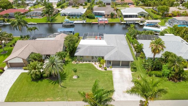 1820 SE 36TH TERRACE, Cape Coral, FL 33904