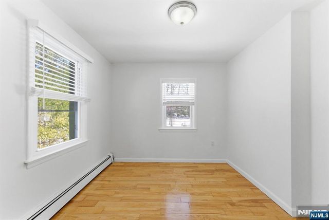 549 Ewing Avenue, Franklin Lakes, NJ 07417