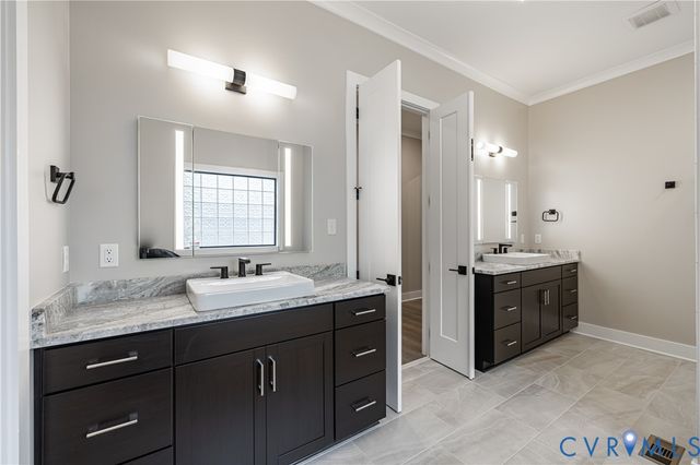 15257 Johns Trace Cir, Montpelier, VA 23192
