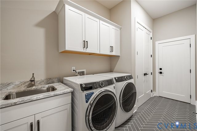 15257 Johns Trace Cir, Montpelier, VA 23192