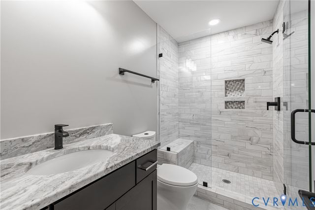 15257 Johns Trace Cir, Montpelier, VA 23192