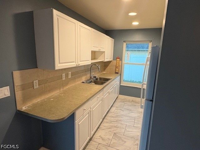 4624 Douglas LN, Lehigh Acres, FL 33973