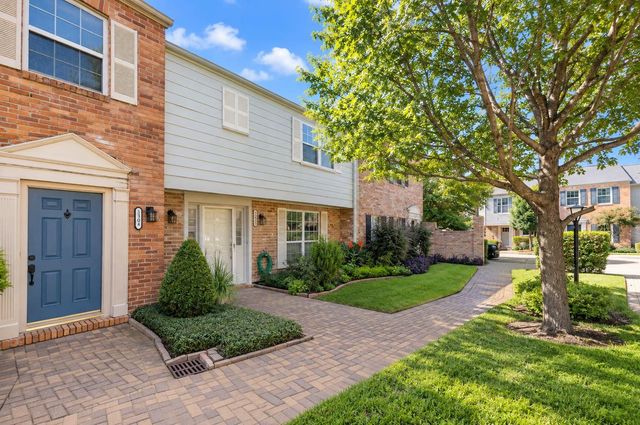 5851 Doliver Drive 22, Houston, TX 77057