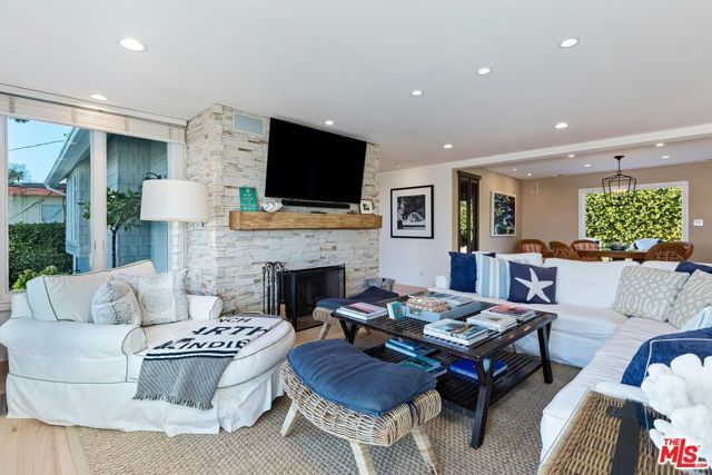 25129 MALIBU Road, Malibu, CA 90265