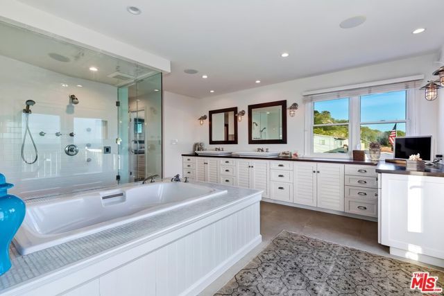 25129 MALIBU Road, Malibu, CA 90265