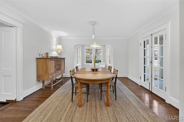 1 Clermont Lane, Ladue, MO 63124