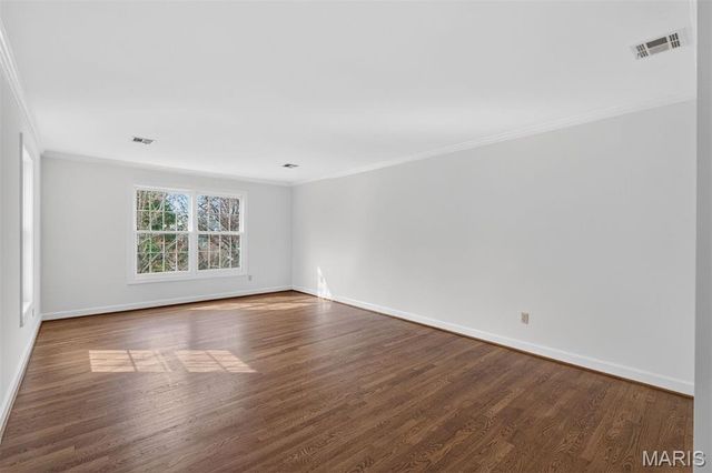 1 Clermont Lane, Ladue, MO 63124