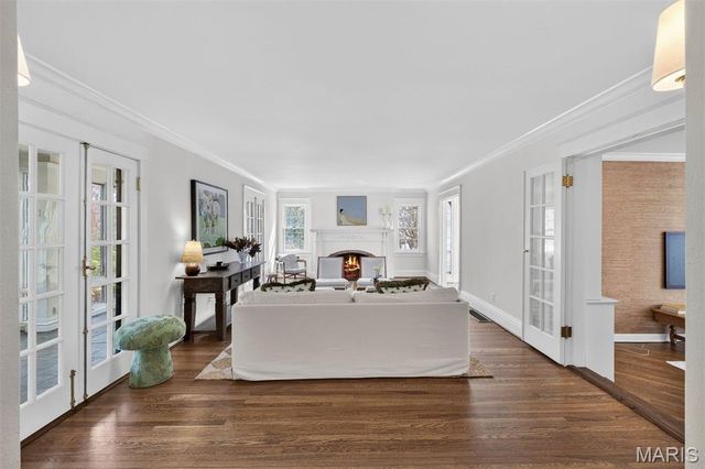 1 Clermont Lane, Ladue, MO 63124