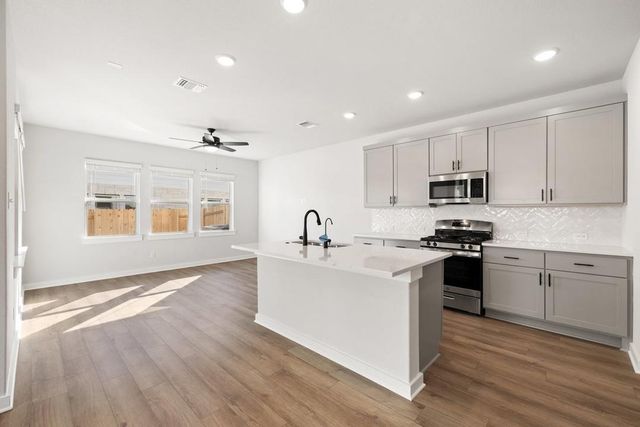 125 Verra WAY, Georgetown, TX 78626