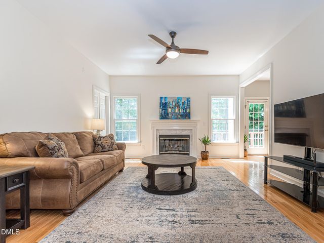 107 Walmsley Court, Cary, NC 27519