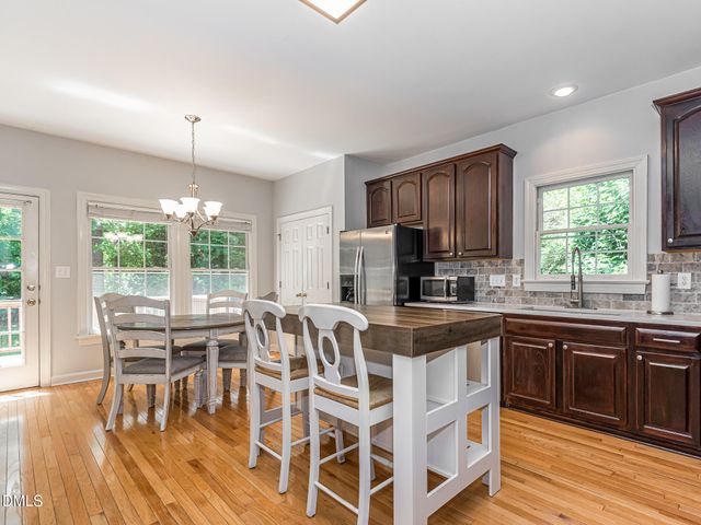 107 Walmsley Court, Cary, NC 27519