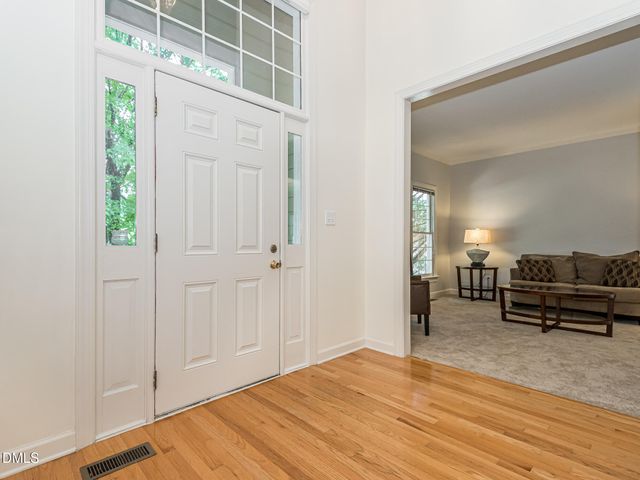107 Walmsley Court, Cary, NC 27519
