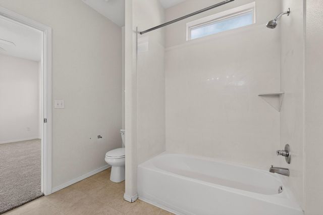 6800 Vista Del Norte Drive NE 422, Albuquerque, NM 87113