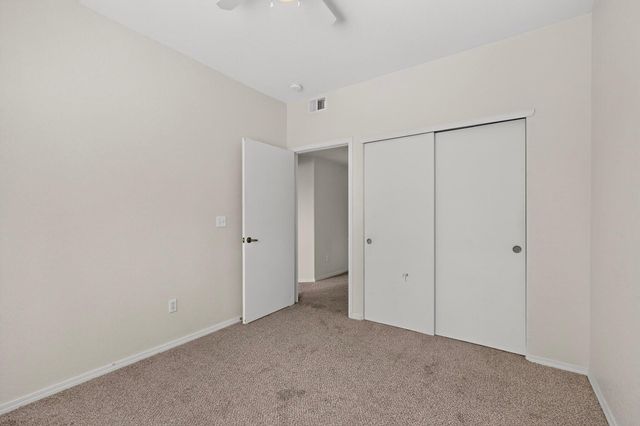 6800 Vista Del Norte Drive NE 422, Albuquerque, NM 87113