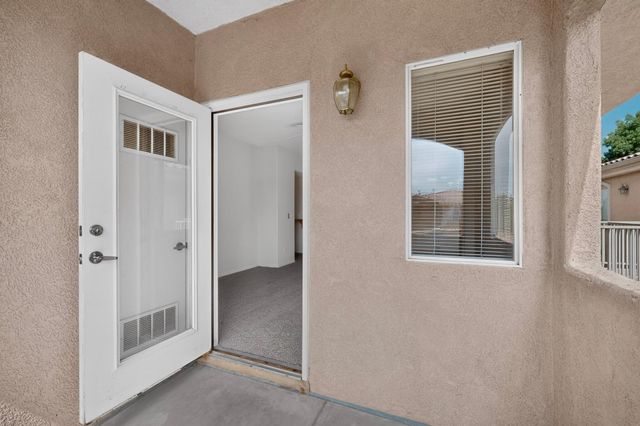 6800 Vista Del Norte Drive NE 422, Albuquerque, NM 87113