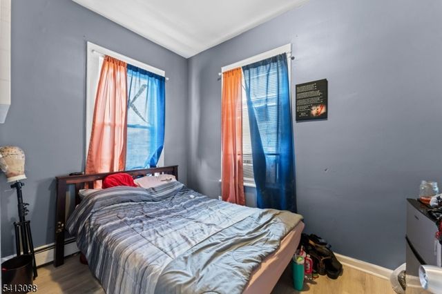 907 Flora St, Elizabeth City, NJ 07201