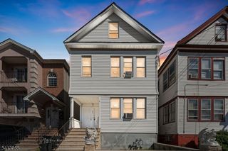 907 Flora St, Elizabeth City, NJ 07201