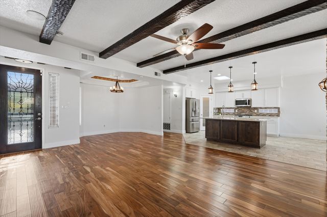 4405 Beresford Lane NW, Albuquerque, NM 87120