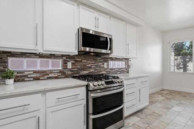 4405 Beresford Lane NW, Albuquerque, NM 87120