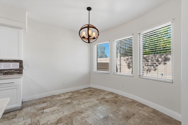 4405 Beresford Lane NW, Albuquerque, NM 87120