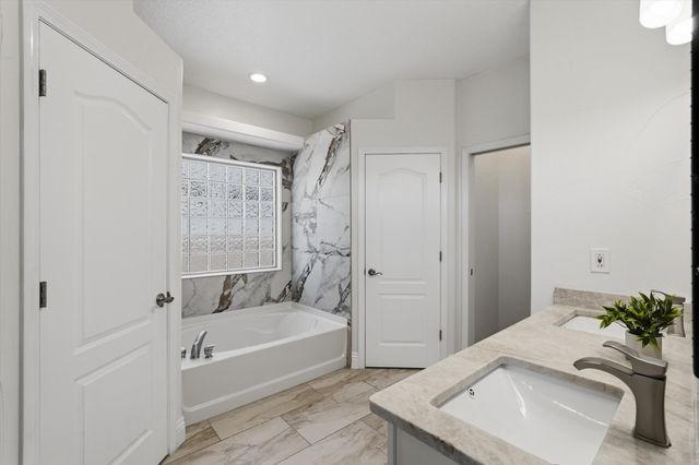 4405 Beresford Lane NW, Albuquerque, NM 87120