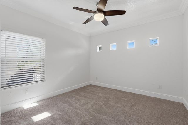 4405 Beresford Lane NW, Albuquerque, NM 87120