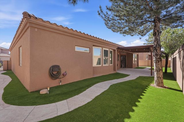 4405 Beresford Lane NW, Albuquerque, NM 87120