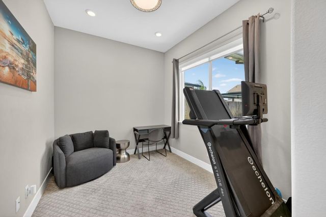 408 Camas Ct, Roseville, CA 95747