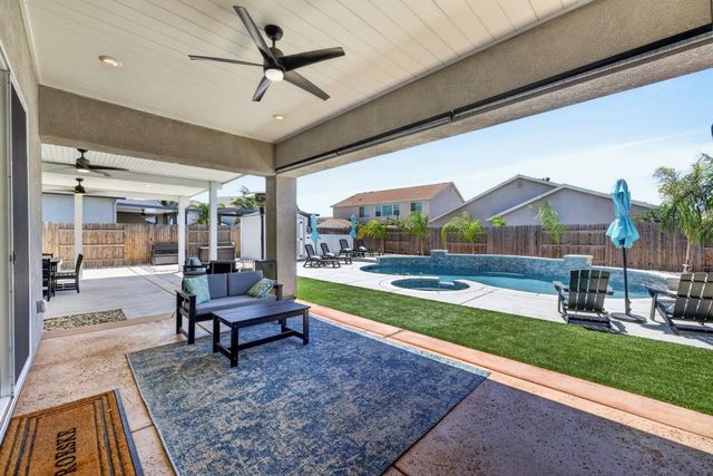 408 Camas Ct, Roseville, CA 95747