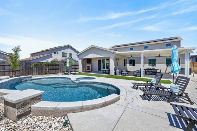 408 Camas Ct, Roseville, CA 95747