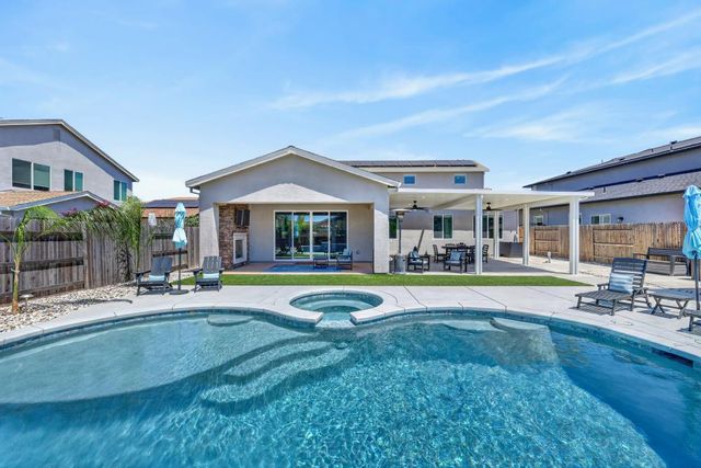 408 Camas Ct, Roseville, CA 95747