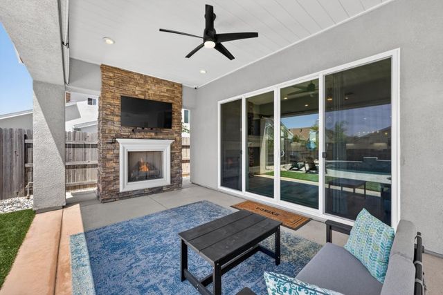 408 Camas Ct, Roseville, CA 95747