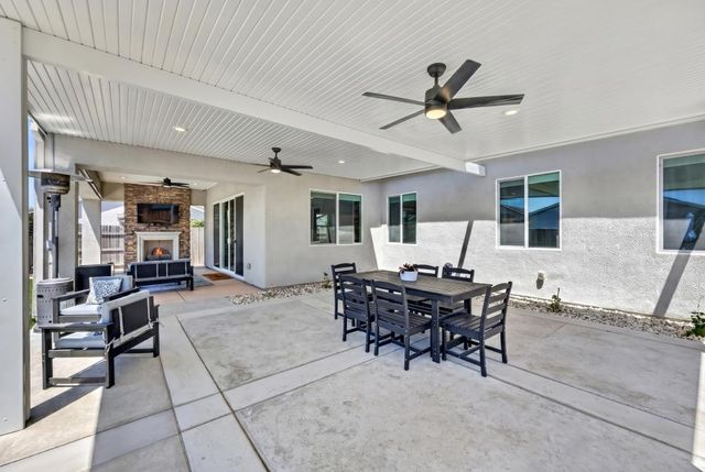 408 Camas Ct, Roseville, CA 95747