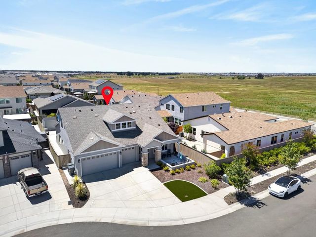 408 Camas Ct, Roseville, CA 95747