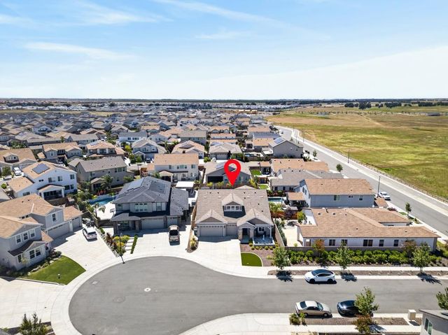 408 Camas Ct, Roseville, CA 95747