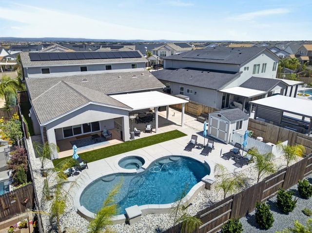 408 Camas Ct, Roseville, CA 95747