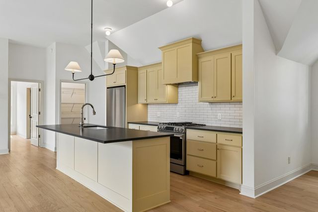 3711 Colgate Avenue 2, Minneapolis, MN 55410