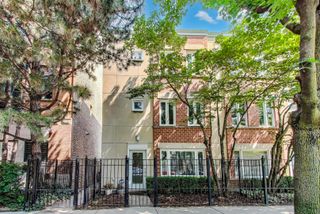 3900 N Fremont Street I, Chicago, IL 60613